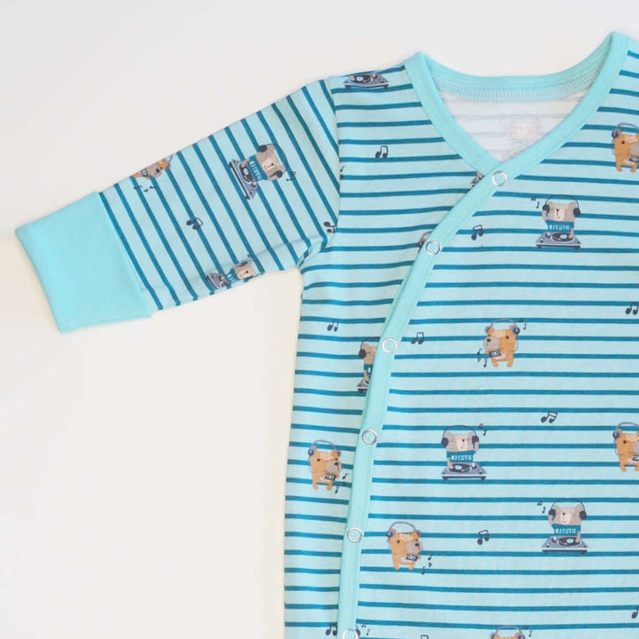 Baby Strampler PDF Schnittmuster DAVID – Schlafanzug mit Umschlagbündchen 50/56–98/104 in blau mit Tiermotiven