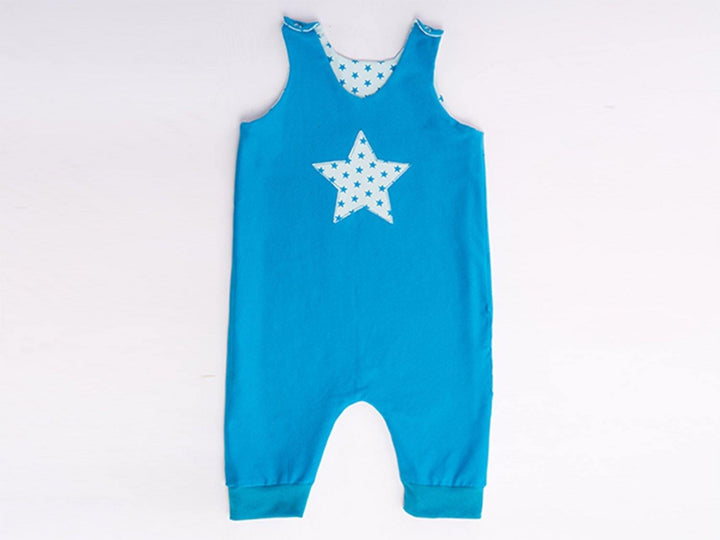 Baby Nähmuster Digitaler Download Neugeborenen Cardigan Strampler Set Bärenmütze Design Komplettes Schnittmuster Set Mehrere Größenoptionen Herz Stern Details PDF Format Sofortiger Zugriff DIY Baby Kleidung Anleitung Perfektes Handgemachtes Geschenk Unverzichtbar