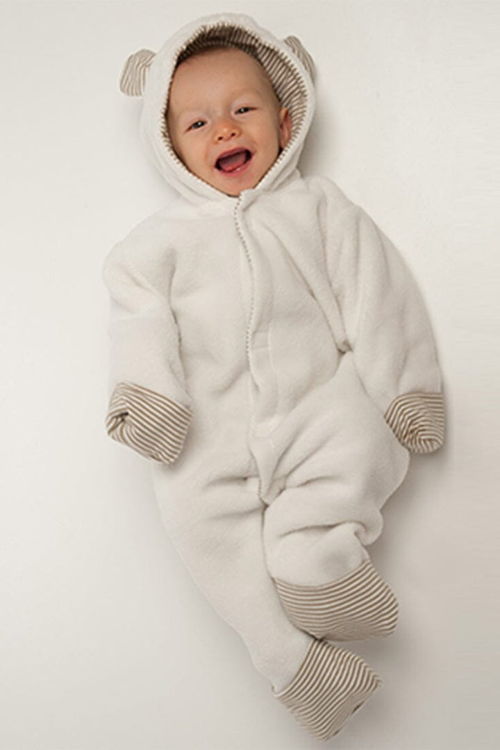 Schnittmuster Baby Jumpsuit CASSIA in gemütlichem Hoodie-Design für Babys, ideal für Jungen und Mädchen.