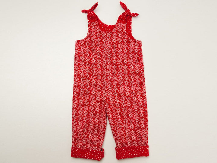 Lilli&BO Baby Latzhose mit Schleifen gefüttert Schnittmuster Ebook pdf Schnittmuster PDF Ebook download Patternforkids 