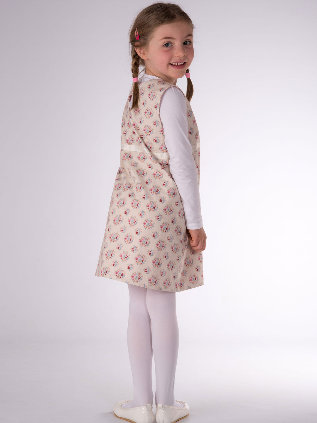 Mädchen Kleid mit Tropfenausschnitt ELENA Schnittmuster Ebook pdf Schnittmuster PDF Ebook download Patternforkids 