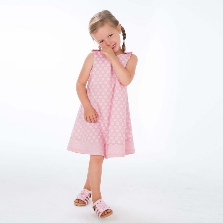 Patternforkids A-Linien Kleid Siena für Mädchen in Rosa mit weißem Blumenmuster und Saumblende