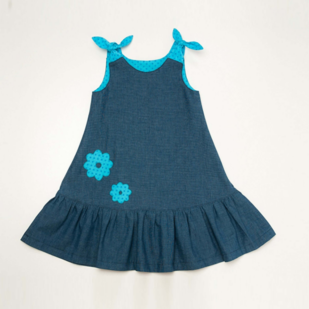 Patternforkids A-Linien Kleid Siena in Dunkelblau mit Saumrüsche, türkisen Schleifen und Blumenapplikationen