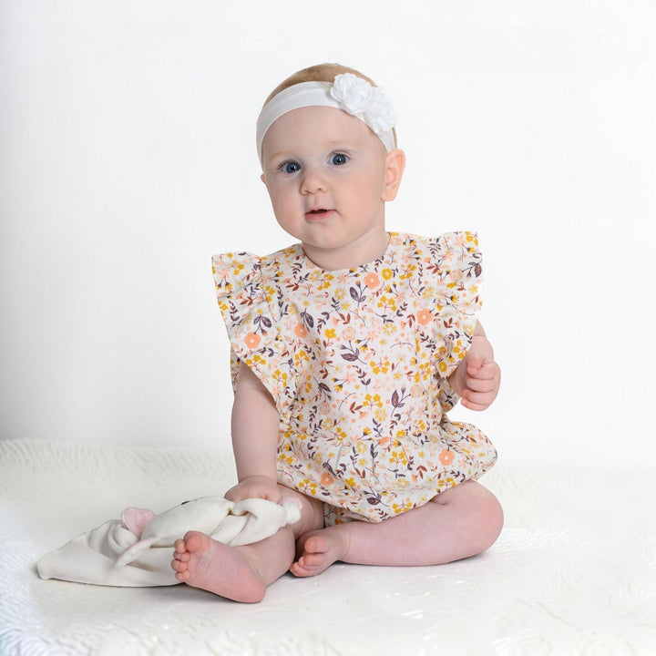 Patternforkids Baby Mädchen Bloomer CHIARA mit Blumenmuster, Rüschen an den Ärmeln und weißem Haarband