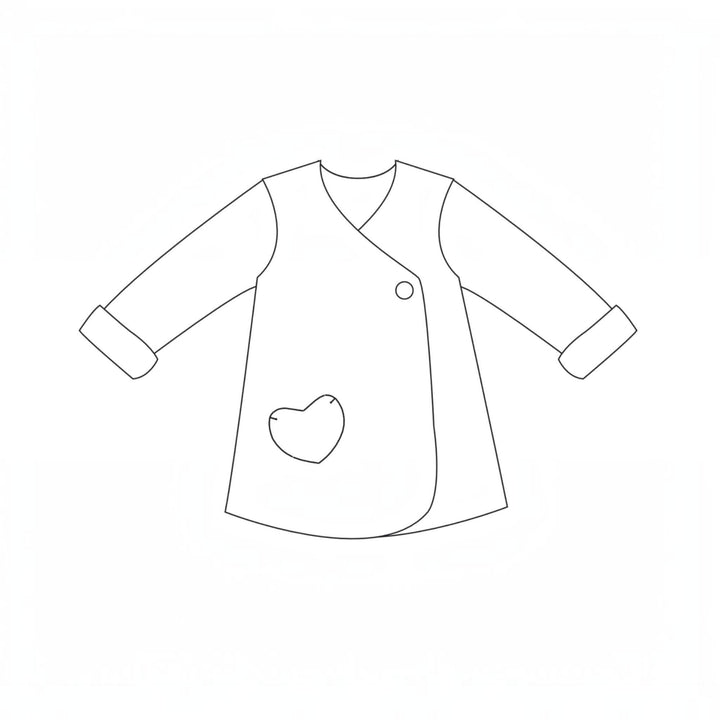 Wickelkleid Schnittmuster MARIE PDF – 3 Varianten 92/98–128/134, ärmellose Wende-Wickeljacke mit Knöpfen und Herzapplikation.