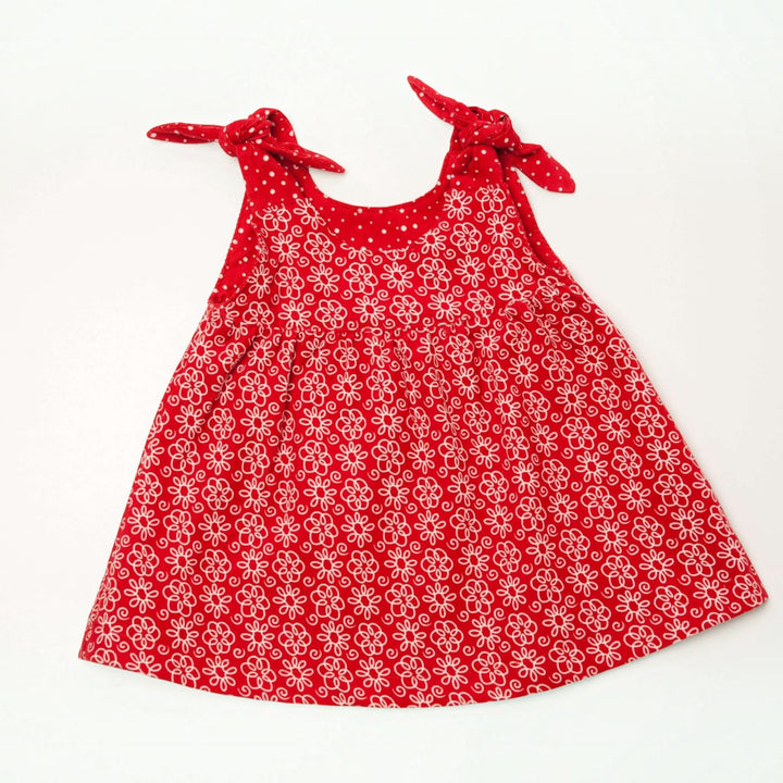 Baby Set PDF Schnittmuster BABY TWINSET – Trägerkleider & Pumphose 50/56–98/104 Red dress with floral pattern