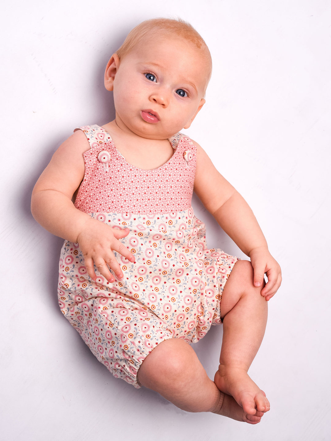 CHARLOTTE Schnittmuster Kinder Overall mit Schleifen und Passe am Rückenteil