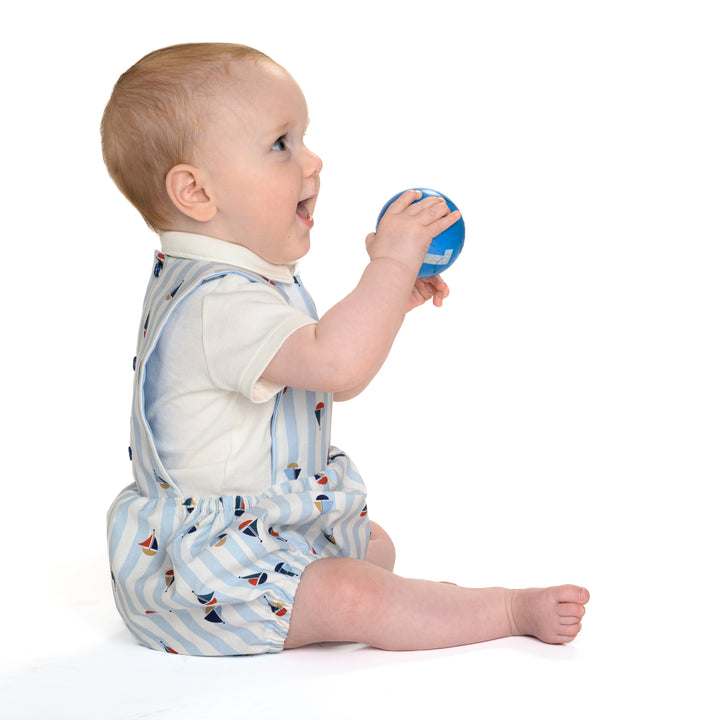 Schnittmuster Baby Latzhose Marco Kurzoverall  PDF | Sommer-Strampler | Größe 50–92 | Baby in Blasenstil Overall mit Ball