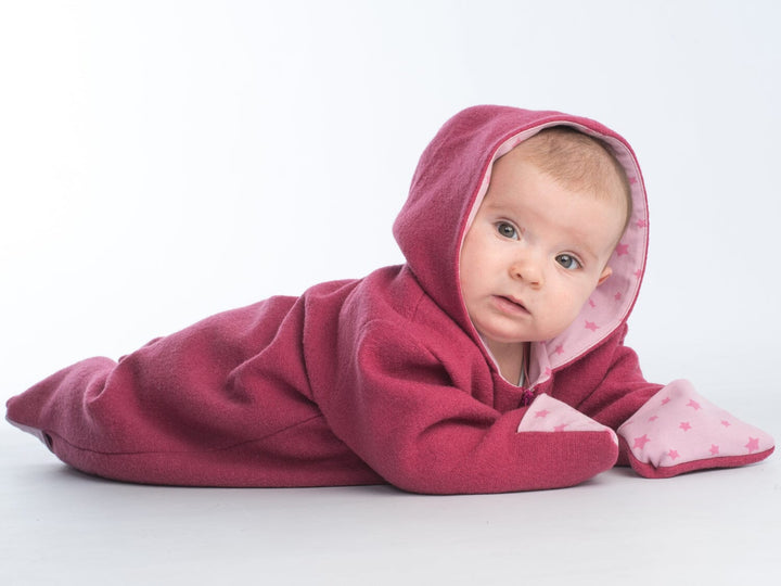 Digitales Nähmuster Baby Kleidung Design PDF Download Jumpsuit Kollektion Säuglingskleidung Nähprojekt Bundle Größenbereich Ein Monat bis Achtzehn Monate Reißverschluss Design Optionen Bündchen Variationen Komplette Anleitung Sofortiger Download Format