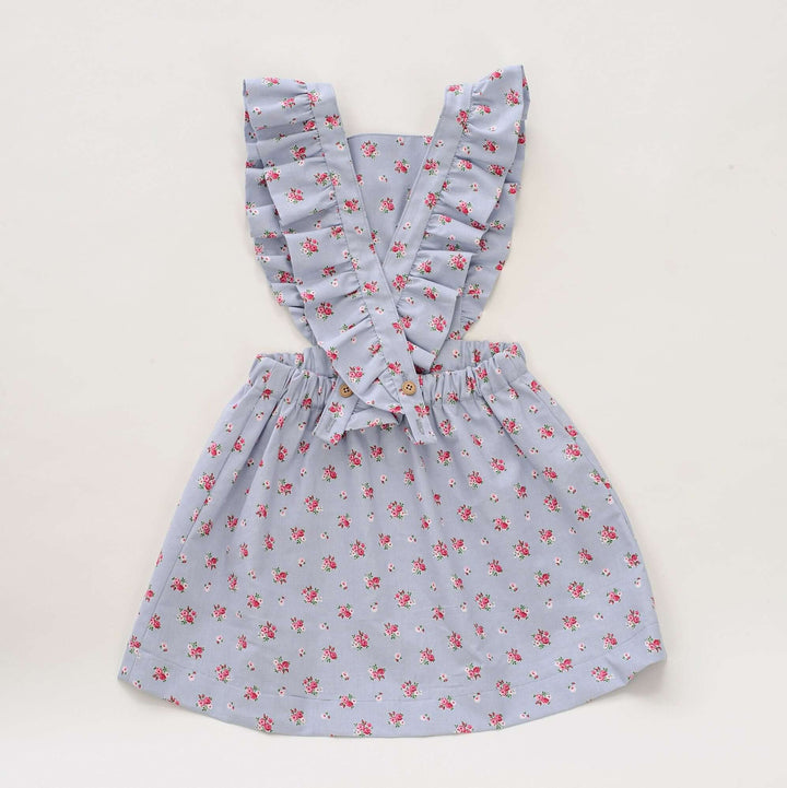 Schnittmuster-Tutorial, anfängerfreundliches Design, Sommerkleid-Kollektion, Baby- und Kleinkind-Mädchengrößen, elastischer Bund, gefüttertes Miederdetail, geraffter Rockstil, Vintage-inspirierter Look, leicht verständliche Anleitung, Fotoanleitung, komplett